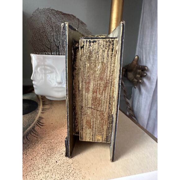 Vintage Gold Gilt Book-Shaped Trinket Box paper mache miniature ornate 4.5x3” - Picture 4 of 16
